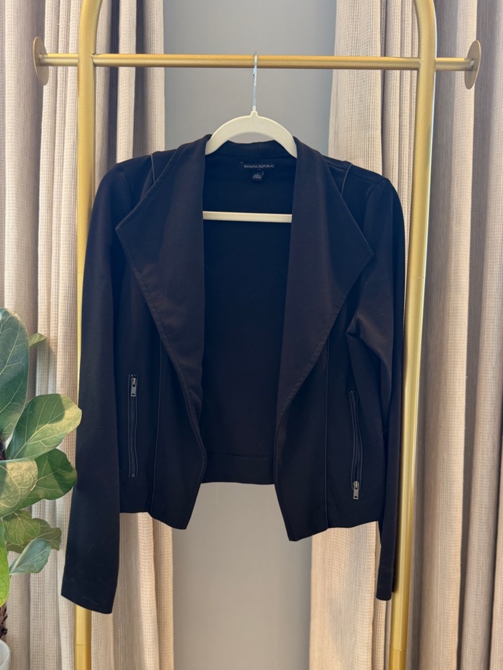 EUC Banana Republic Black Open-Front Women's Blazer Jacket